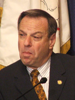 Bob Filner to face assault charges over airport incident