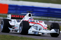 Formula 1: Super Aguri team withdraws