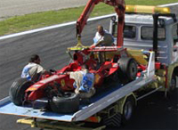 Italian GP: Fernando Alonso takes pole, Raikkonen OK after crash