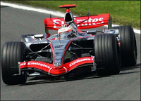 Kimi Raikkonen wins the French Grand Prix, Hamilton third